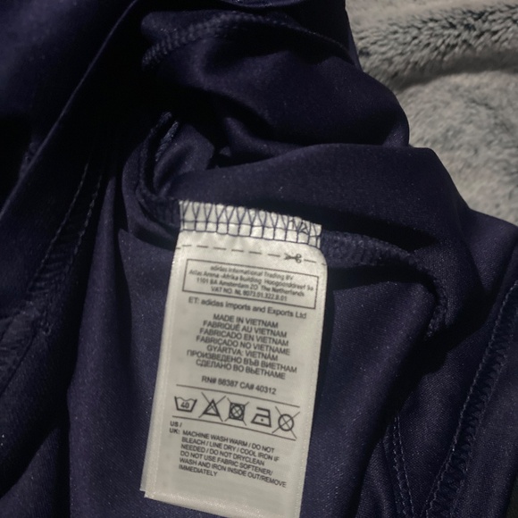 Adidas L Real Madrid 2012-13 Away Jersey - Picture 11 of 11